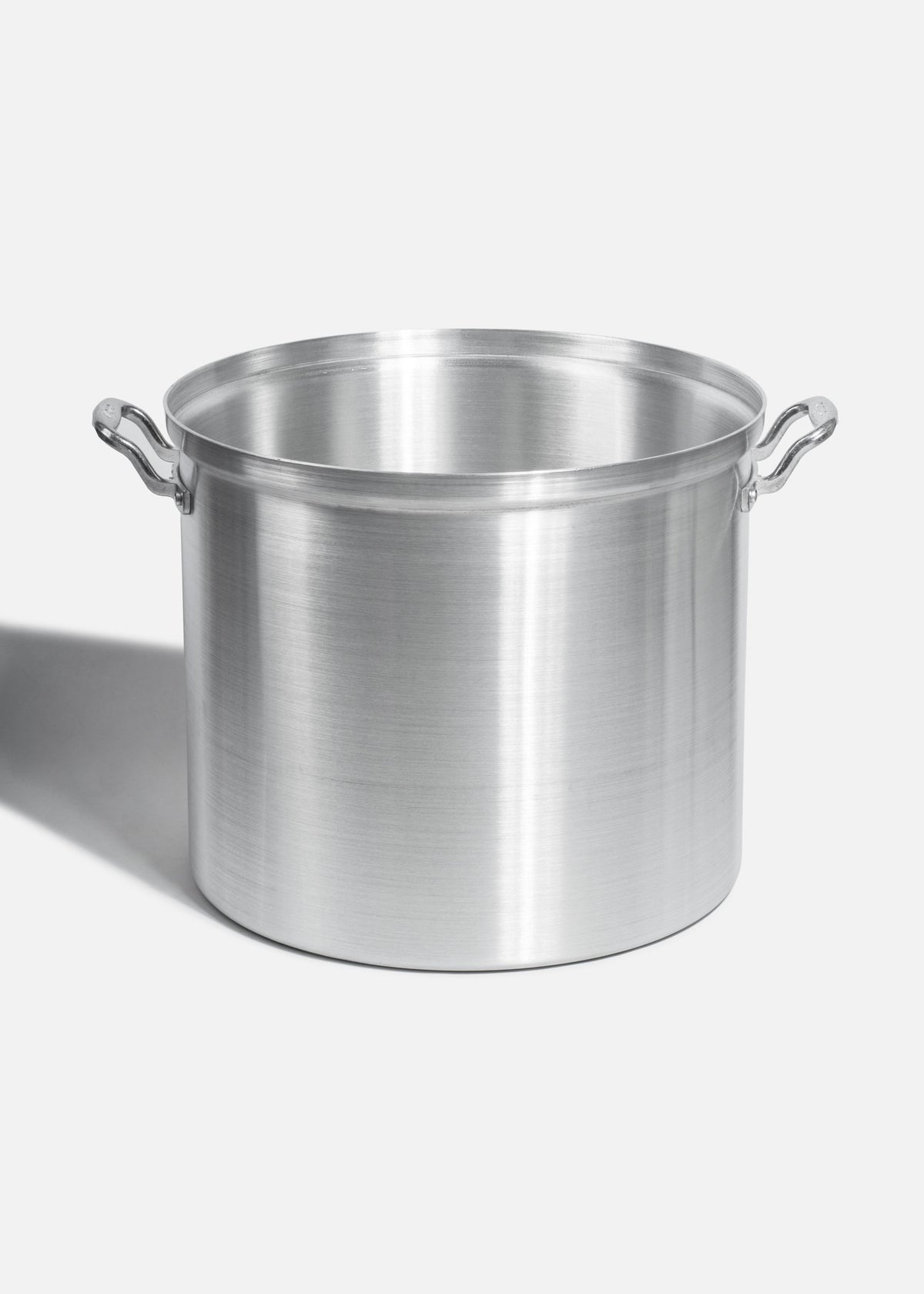 encuentra olla de aluminio maha