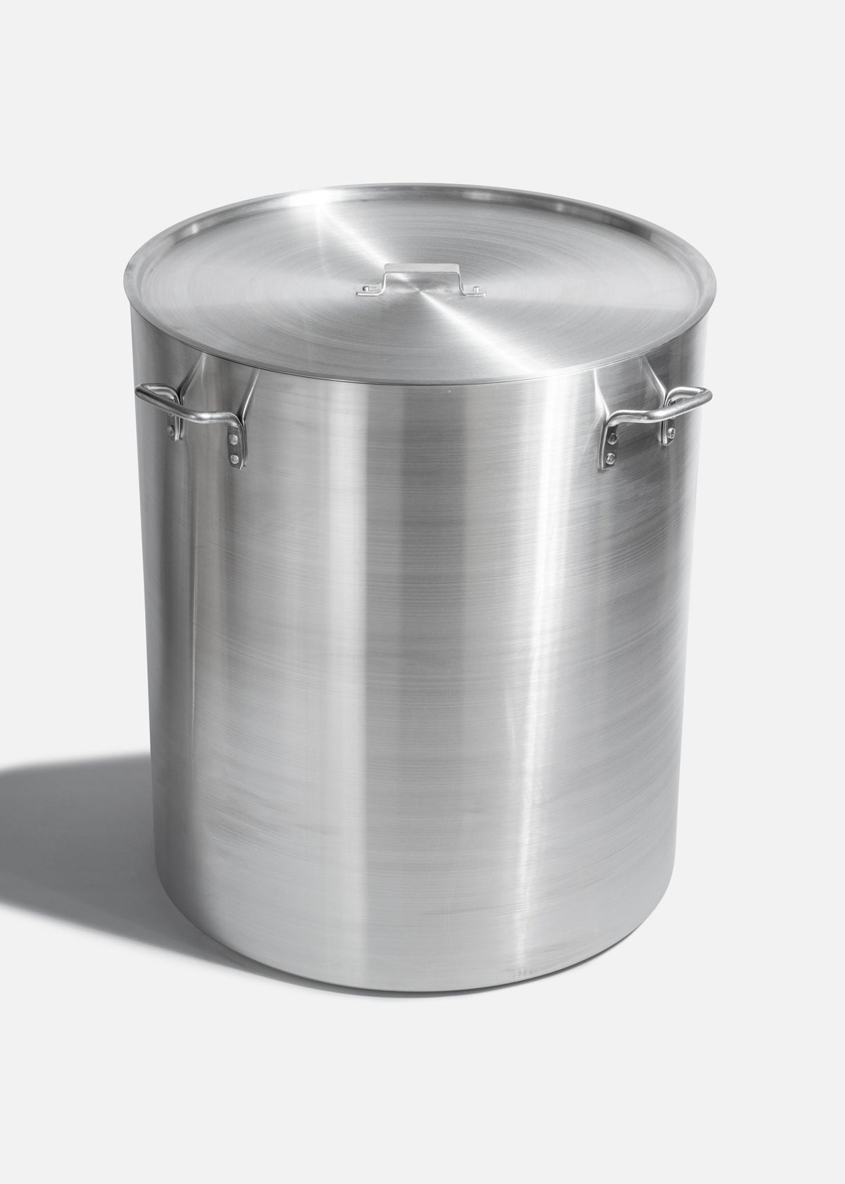 Olla de aluminio plata triple fuerte con tapa VolMax 200 L — imagen de producto