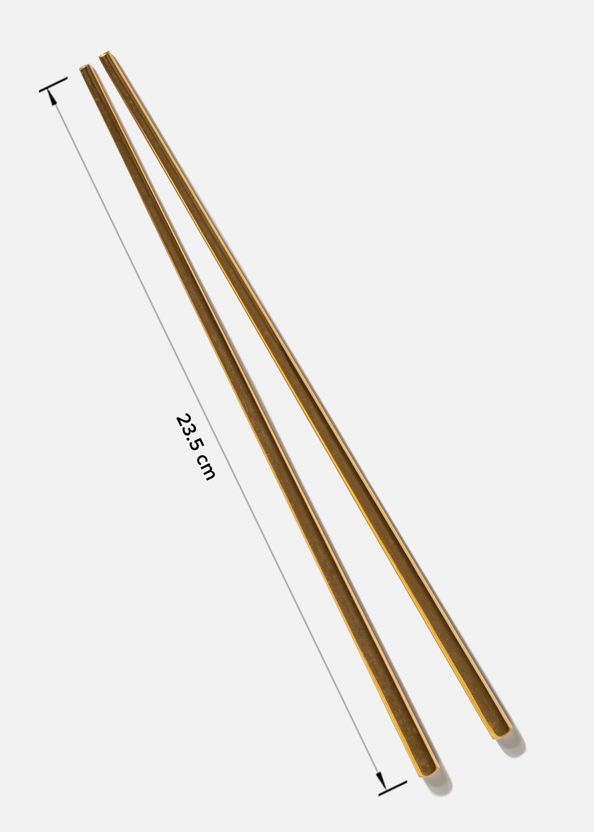 Par de palillos chinos de acero inoxidable electropintado dorado Aura — imagen de producto