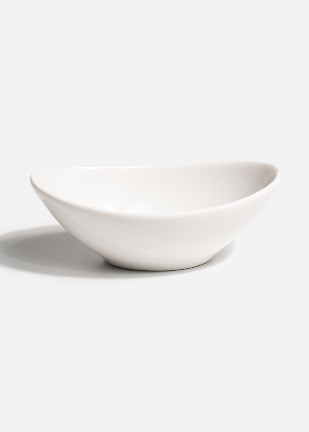 Plato hondo de porcelana blanco White 60 ml — imagen de producto, vista 1