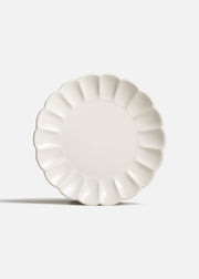Plato trinche de cerámica premium blanco mate Pétalo Ø 22 cm — imagen de producto