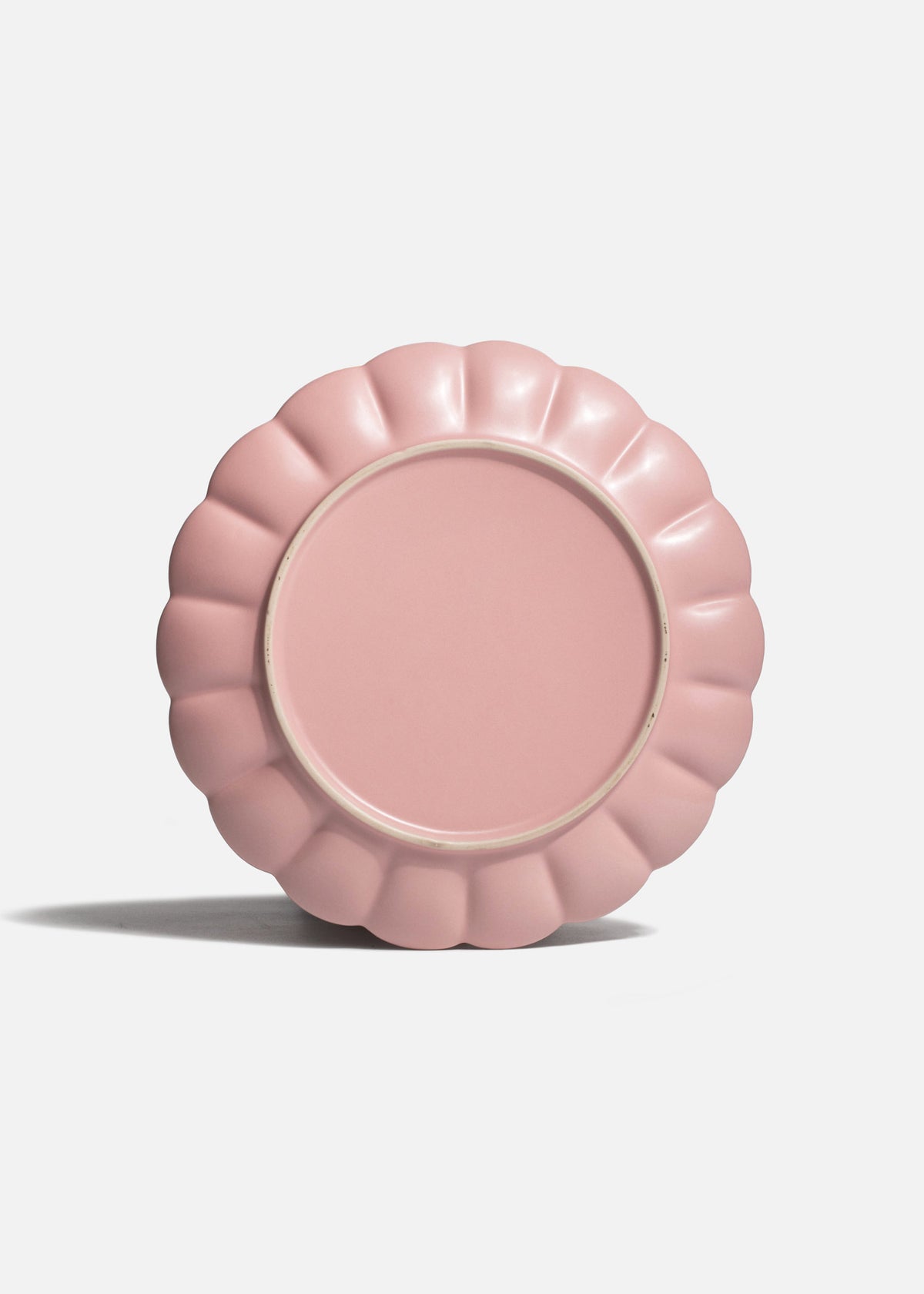 Plato trinche de cerámica premium rosa mate Pétalo Ø 22 cm — imagen de producto