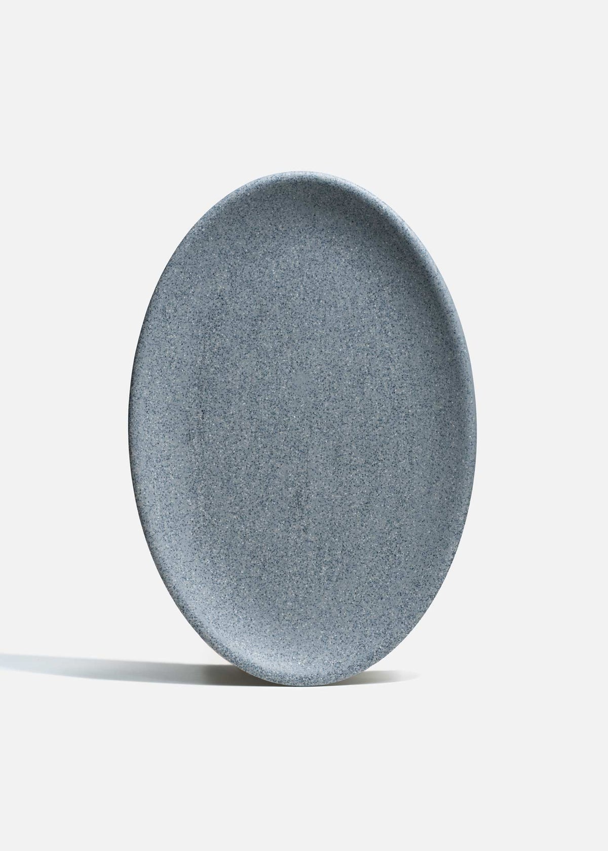 Platos ovalados de melamina gris mate Dakota — imagen de producto