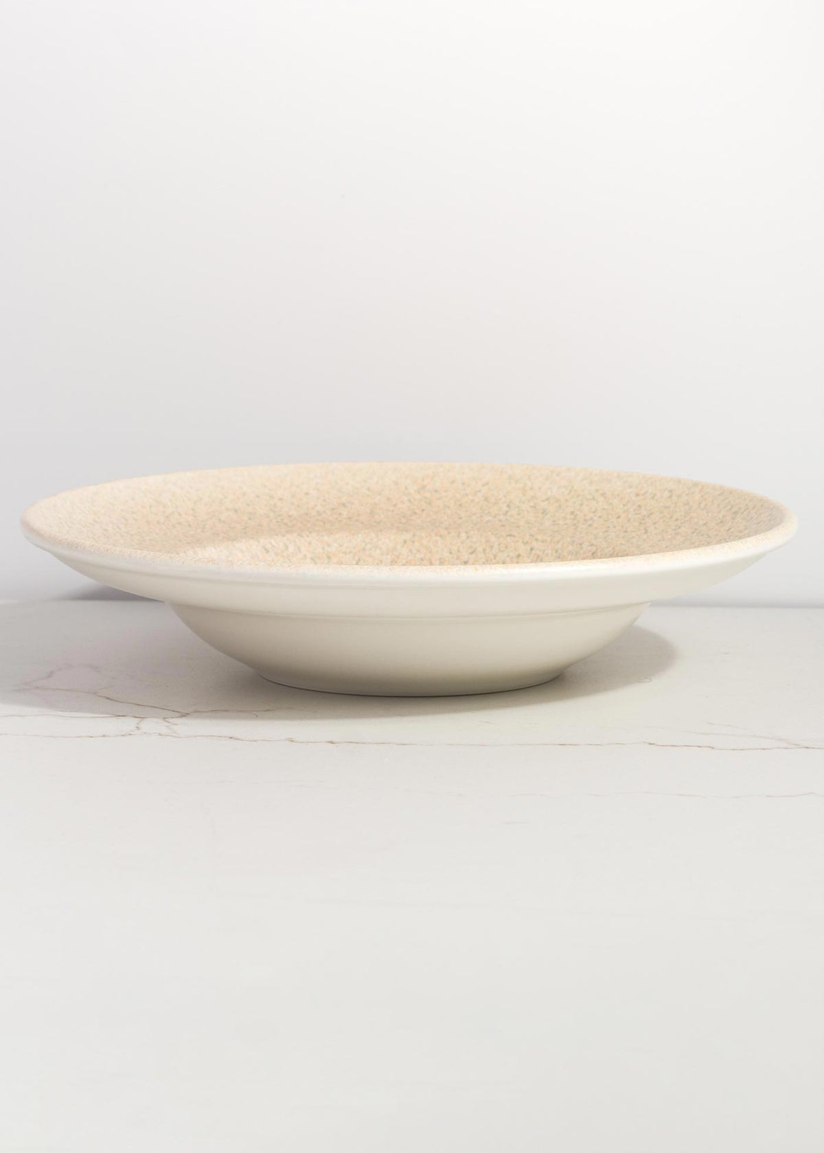 Platos hondos de porcelana arena Niza — imagen de producto