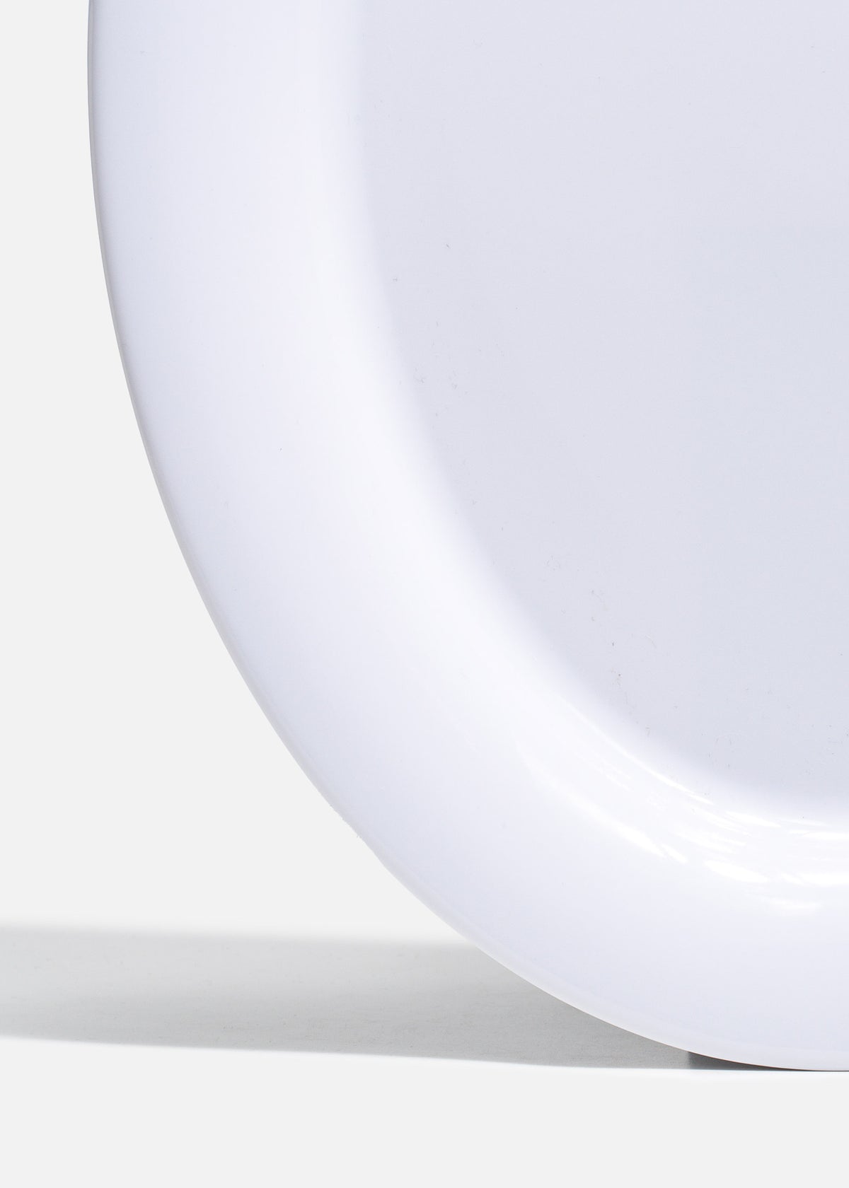 plato oval blanco banquetes maha