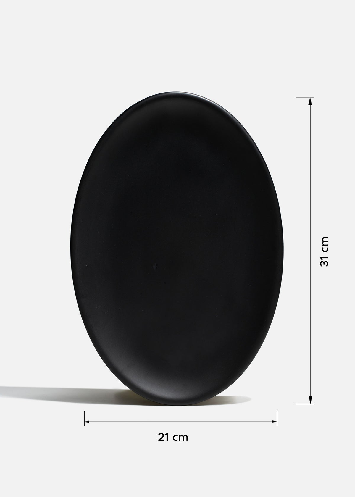 Platos ovalados de melamina negro mate William — imagen de producto