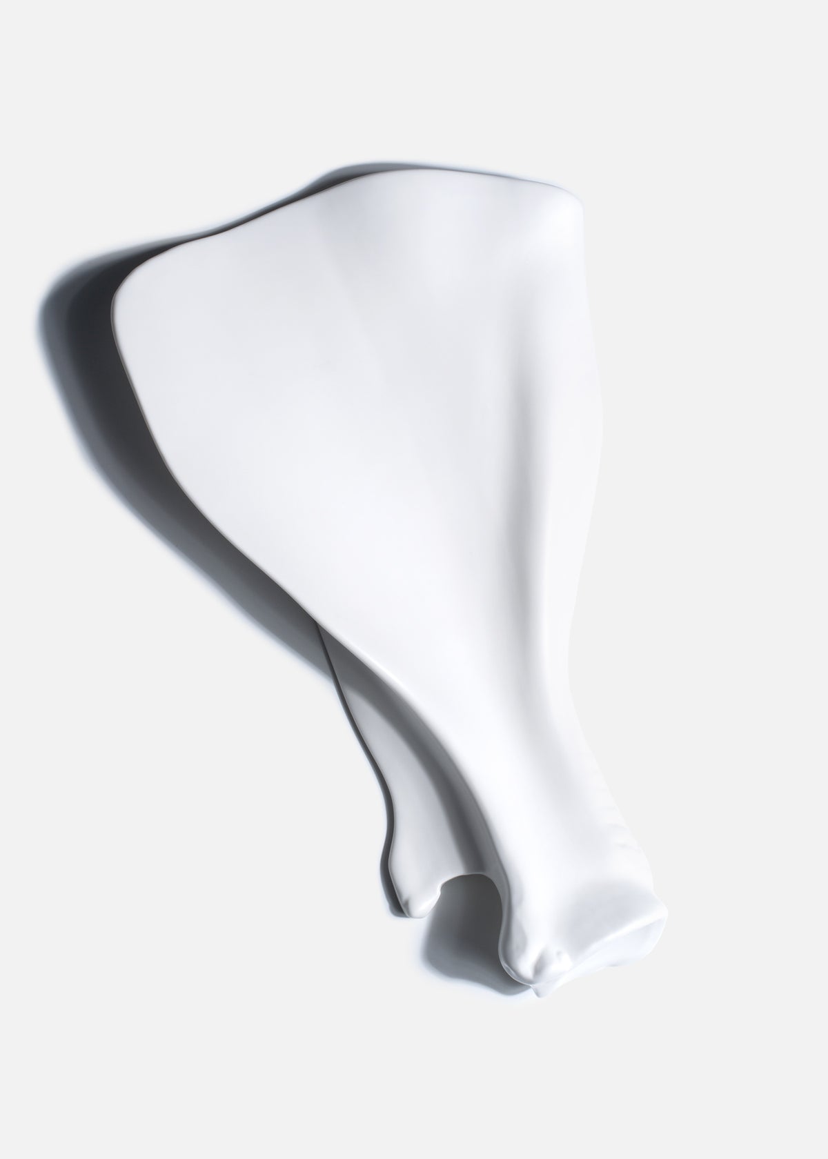 Platos de porcelana blanco para presentar alimentos — imagen de producto