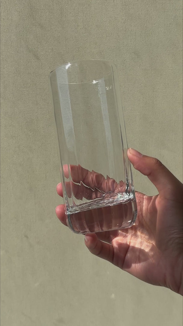 Cargar vídeo: video detalles vaso highball maha