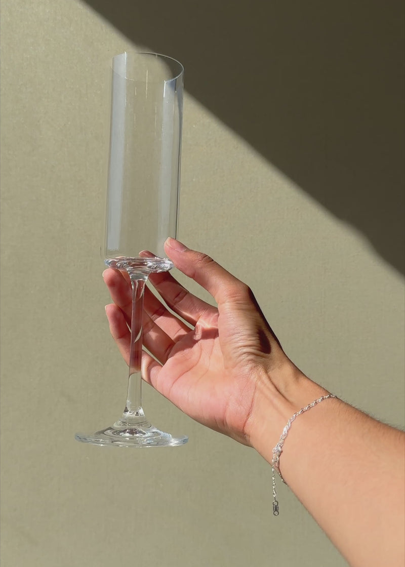 Video de Copa flauta de vidrio transparente Opera 190 ml para restaurantes, hoteles, bares, banquetes, catering y eventos
