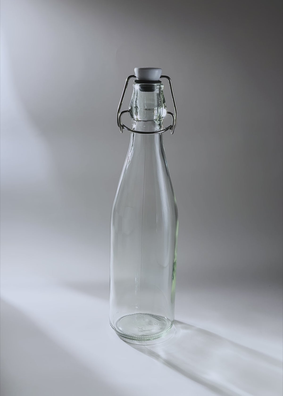 Cargar vídeo: Botella de vidrio con tapa clip hermética de 510 ml