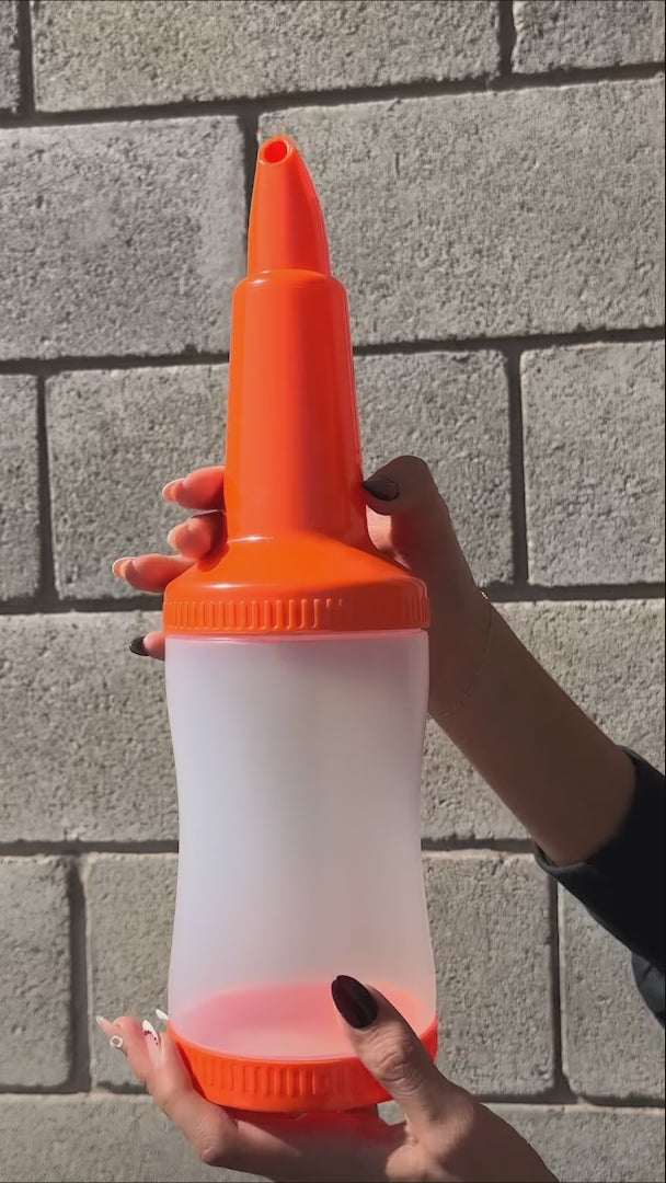 video detalles botella de plástico maha