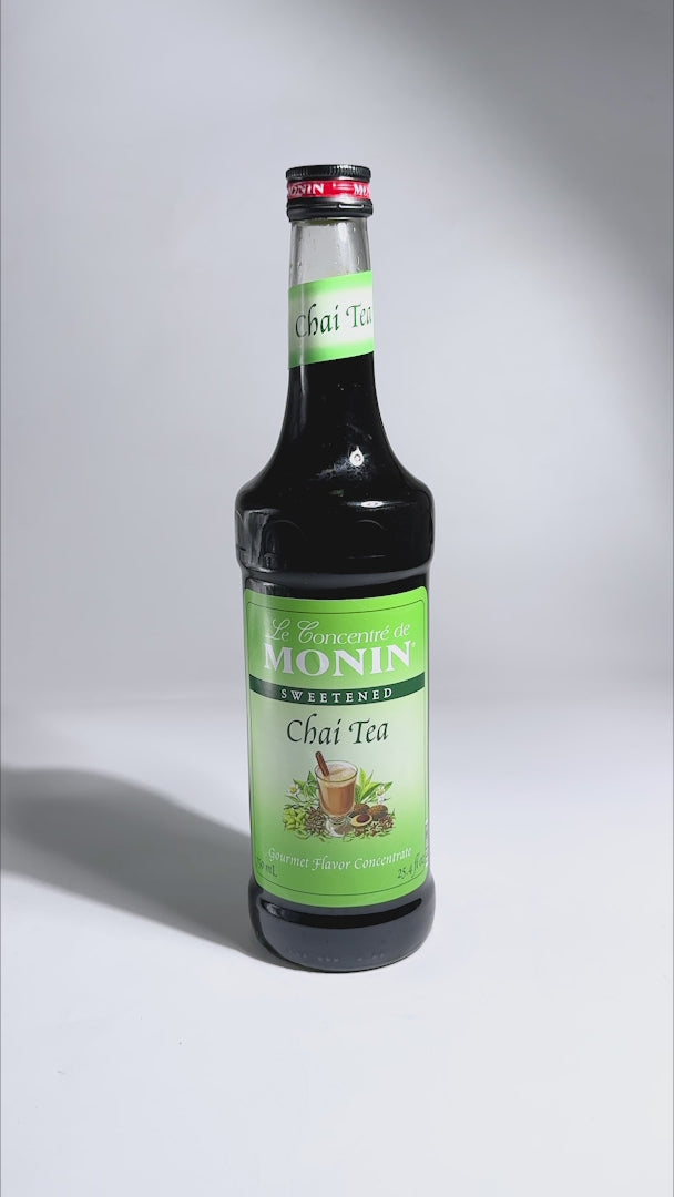 Cargar vídeo: Jarabe de té chai botella de vidrio Monin 750 ml — video de producto