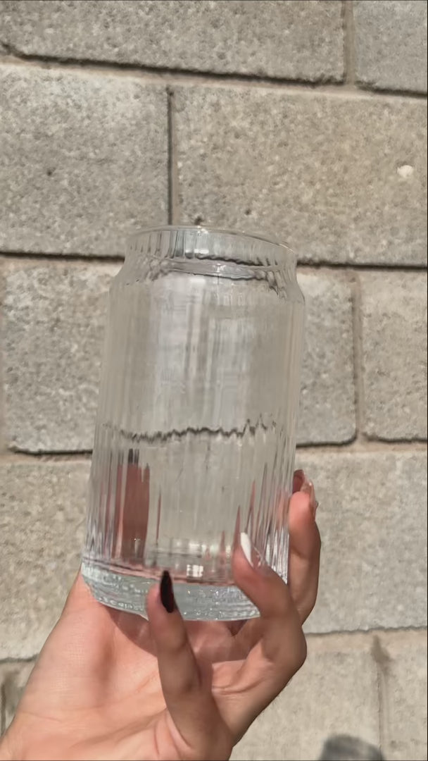Cargar vídeo: video detalles vaso de vidrio maha