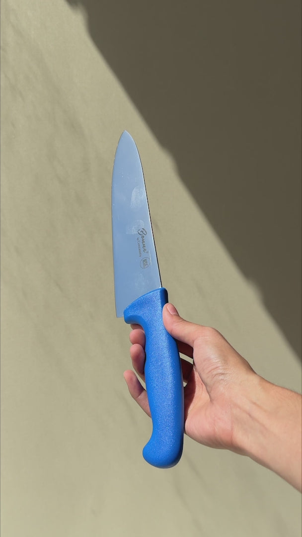 video detalles cuchillo de cocina maha