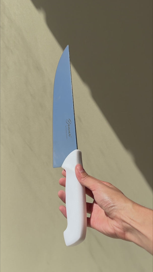 Cargar vídeo: video detalles cuchillo carnicero maha