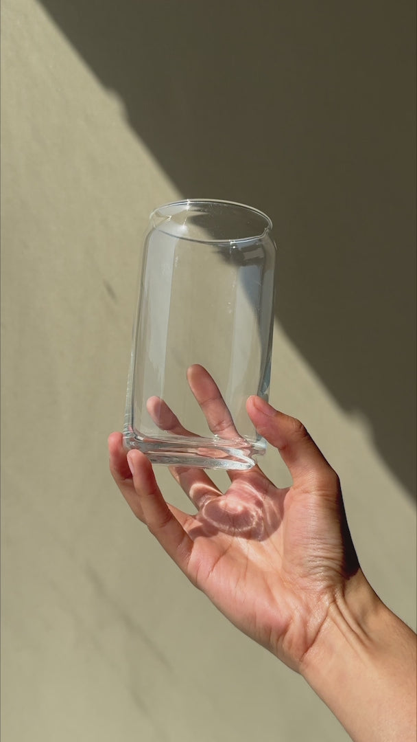 Cargar vídeo: video detalles vaso tipo lata maha