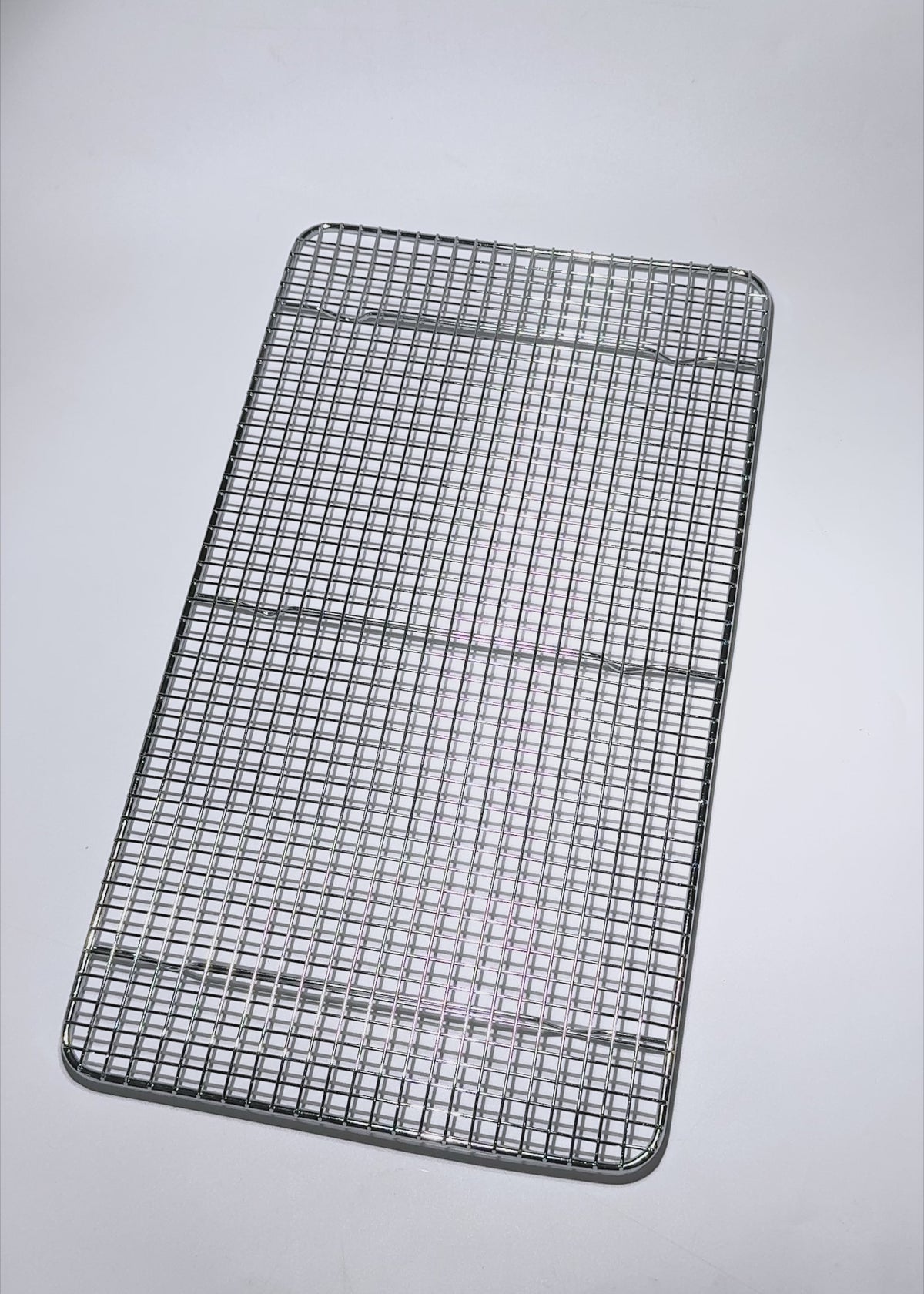 Cargar vídeo: Parrilla para inserto entero de alambre plata 46x25.5 cm