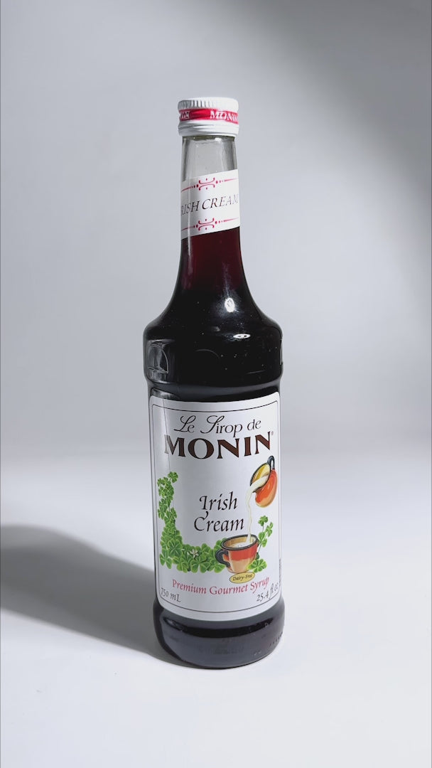 Cargar vídeo: Jarabe de crema irlandesa botella de vidrio Monin 750 ml — video de producto