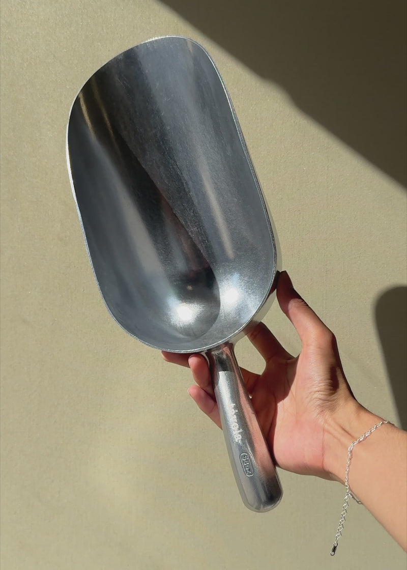 Cucharon pala dosificadora de aluminio plata 1.7 L