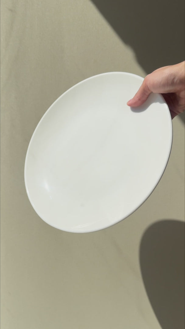 Cargar vídeo: Video del plato trinche de porcelana blanco Gourmet de 27 cm