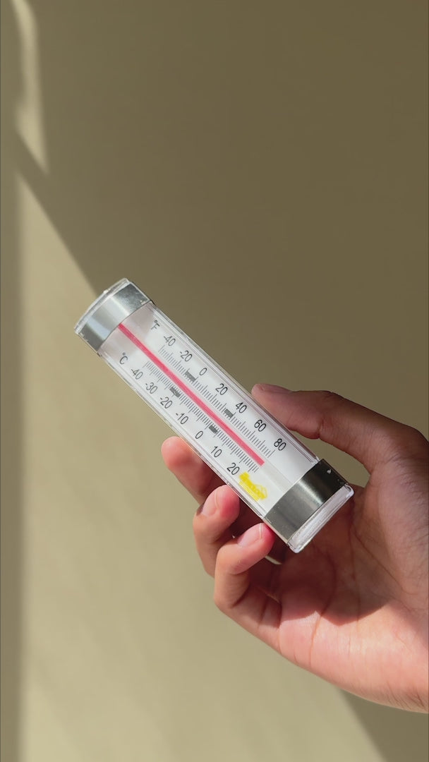 Cargar vídeo: video detalles termometro para refrigerador maha