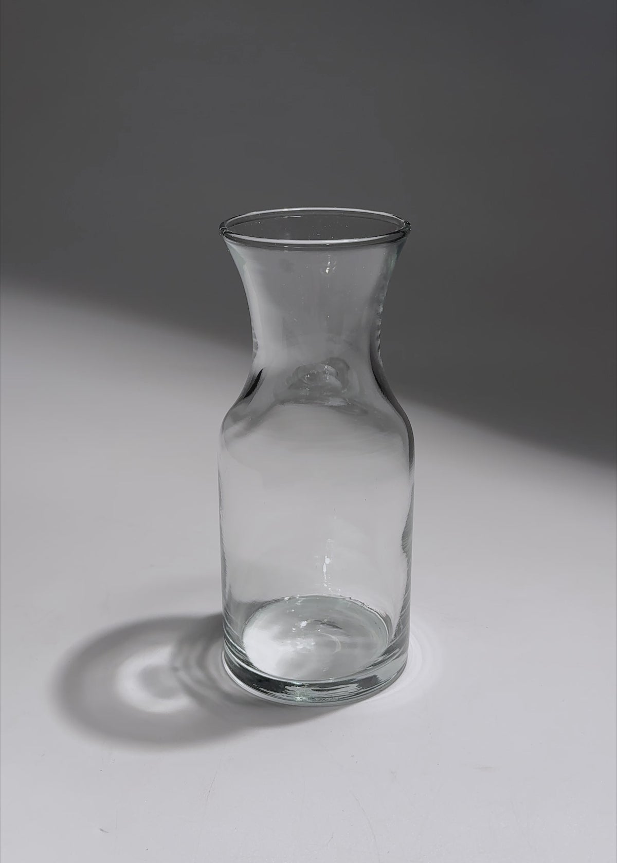 Cargar vídeo: Garrafa de vidrio transparente Cocktail Licorera 251 ml