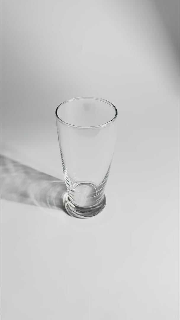 Cargar vídeo: video detalles vaso de vidrio maha