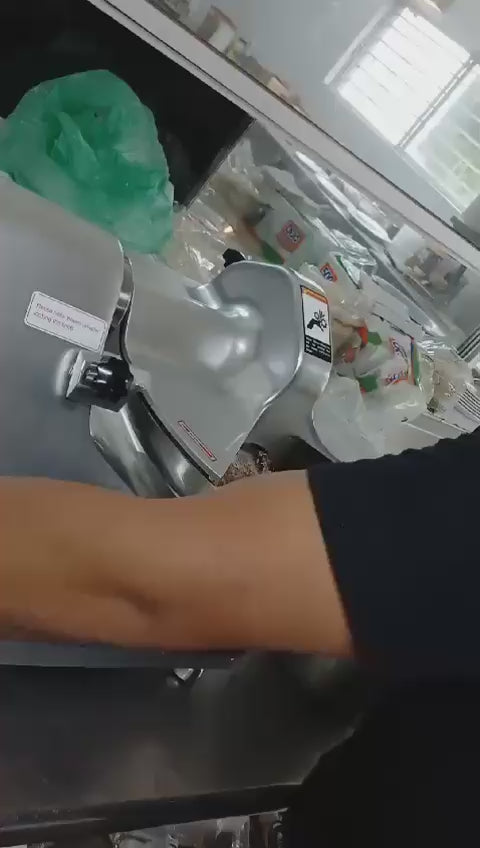 Cargar vídeo: video detalles maquina cortadora maha