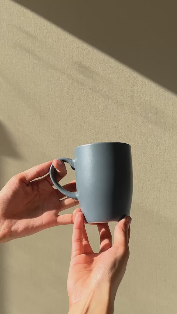 Cargar vídeo: video detalles taza para cafe maha