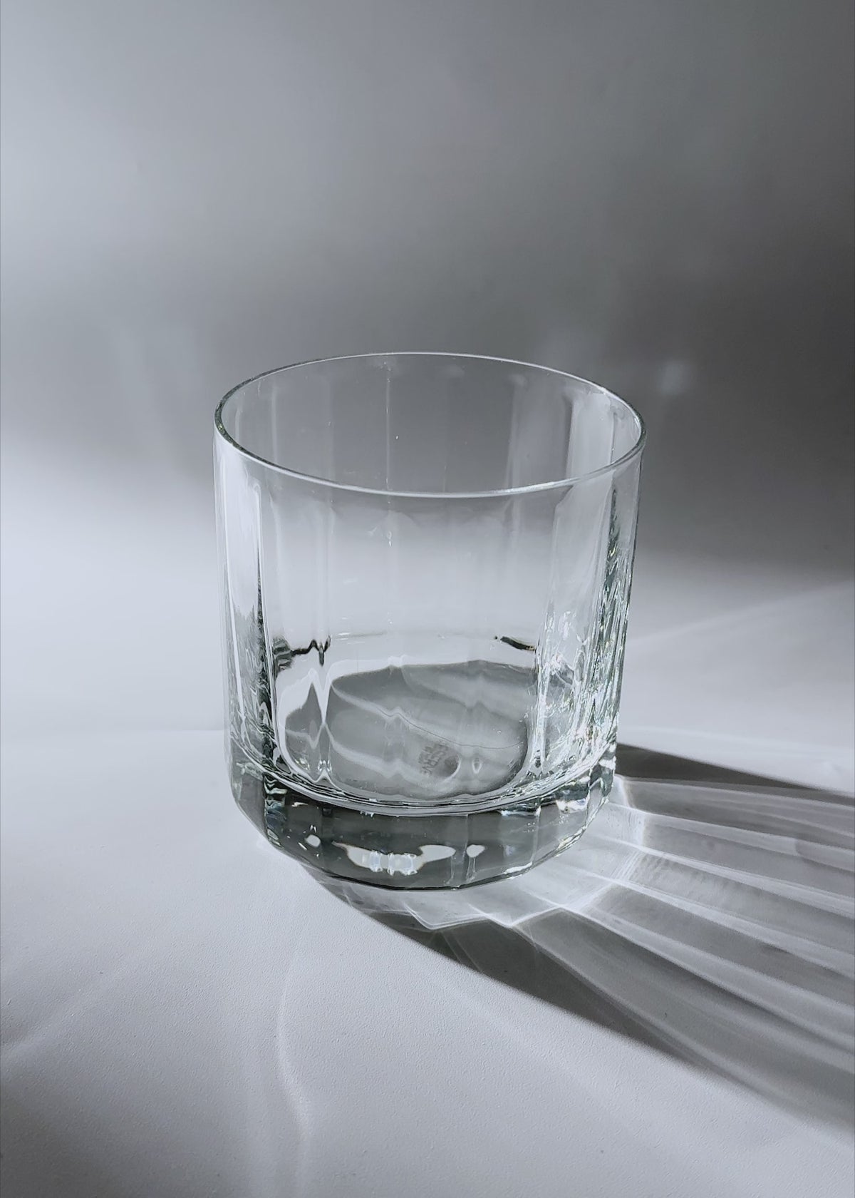 Cargar vídeo: Vaso Double Old Fashioned Radius de vidrio de 355 ml