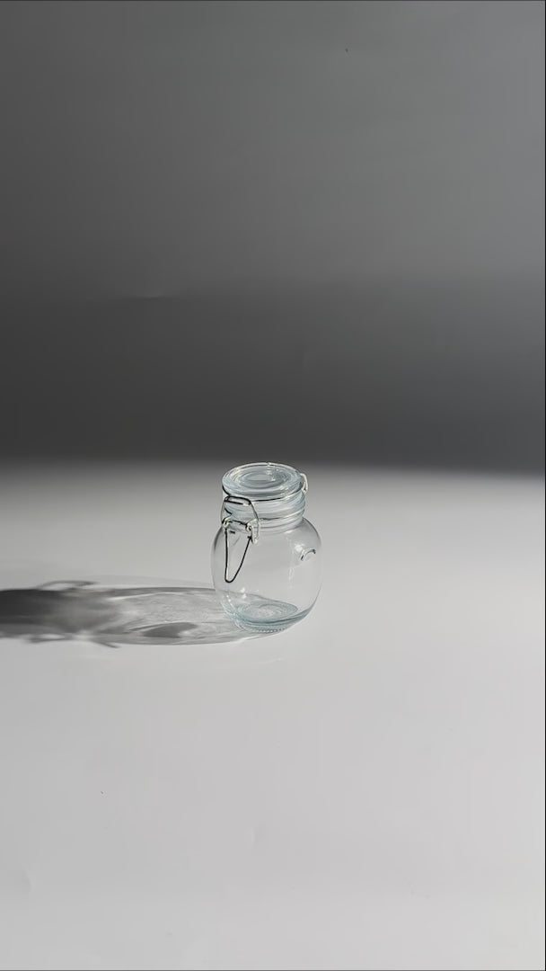 Frasco bola especiero hermético de vidrio tapa clip Brocalito 130 ml — video de producto