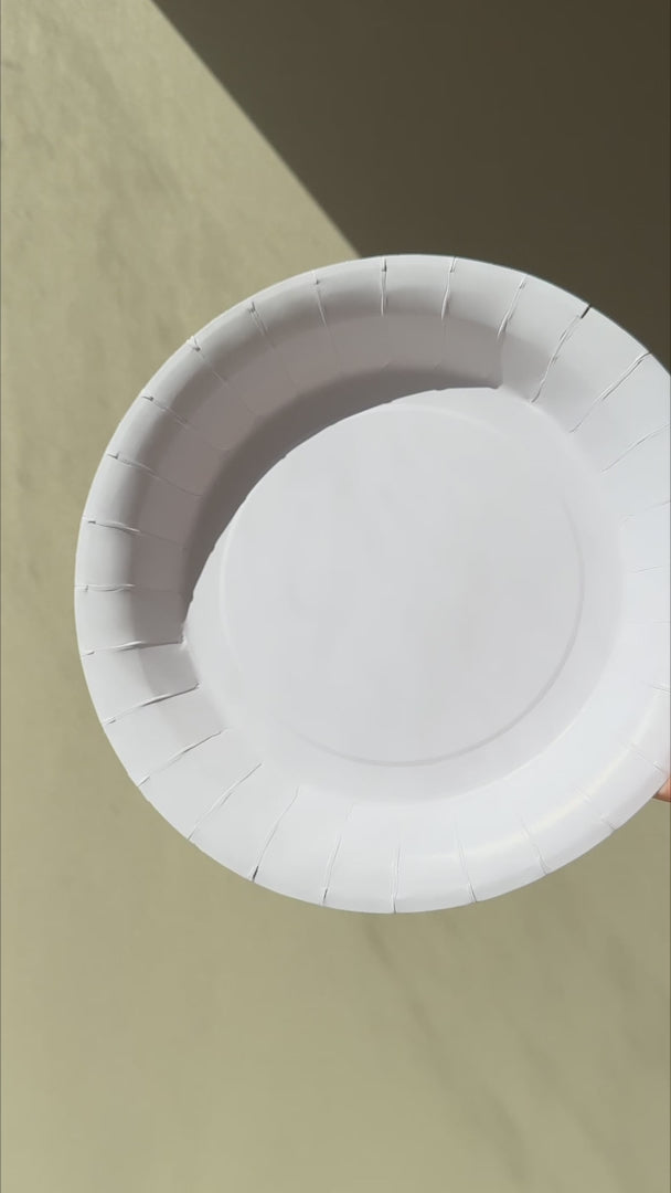 video detalles platos desechables maha