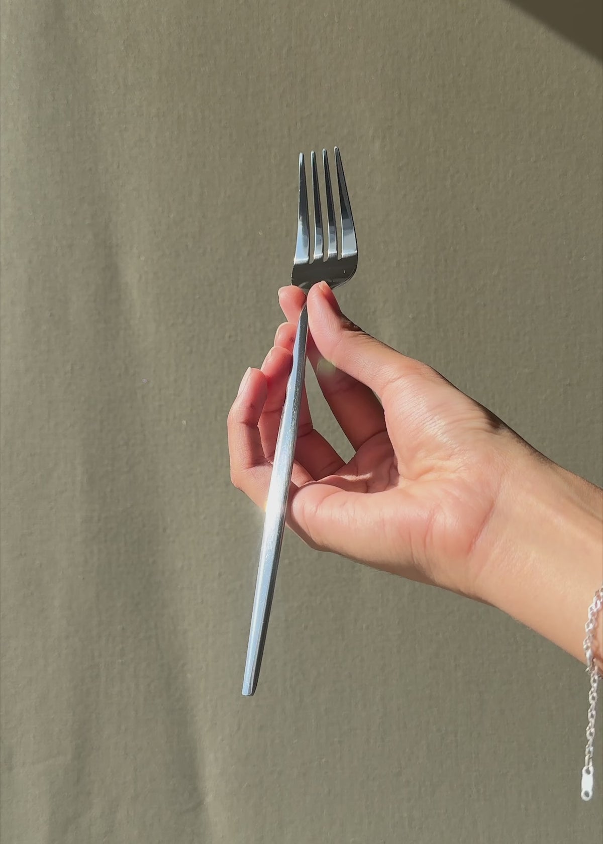 Cargar vídeo: Tenedor de mesa Atenas de acero inoxidable 18/10