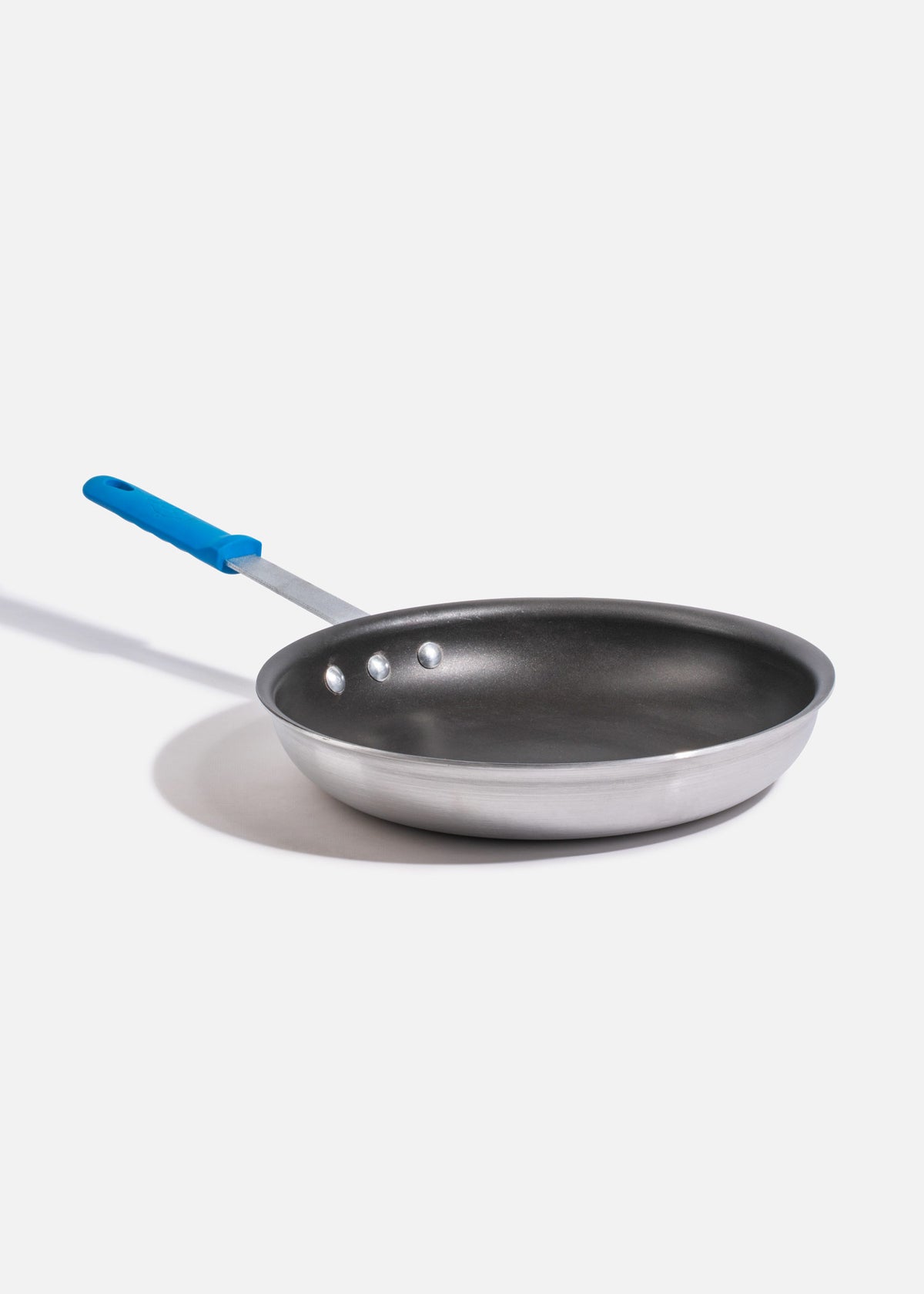 Sartén de aluminio plata grado alimenticio triple fuerte NSF. Largo 57 cm, alto 5.5 cm, Ø 12" (30 cm) — imagen de producto