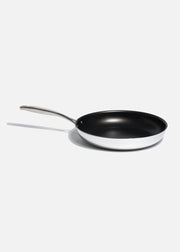 Sartén de aluminio con antiadherente y revestimiento de grano negro. Premium — imagen de producto