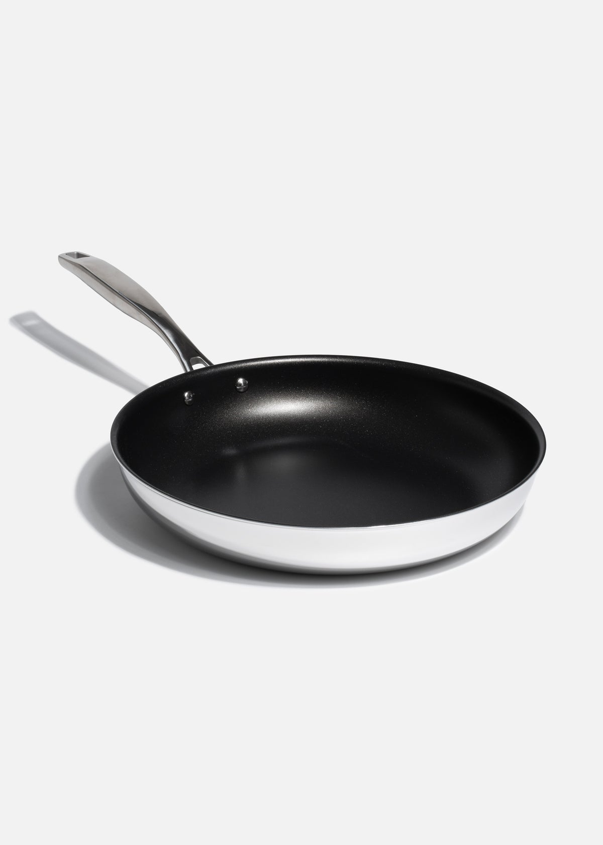 Sartén de aluminio con antiadherente y revestimiento de grano negro. Premium — imagen de producto