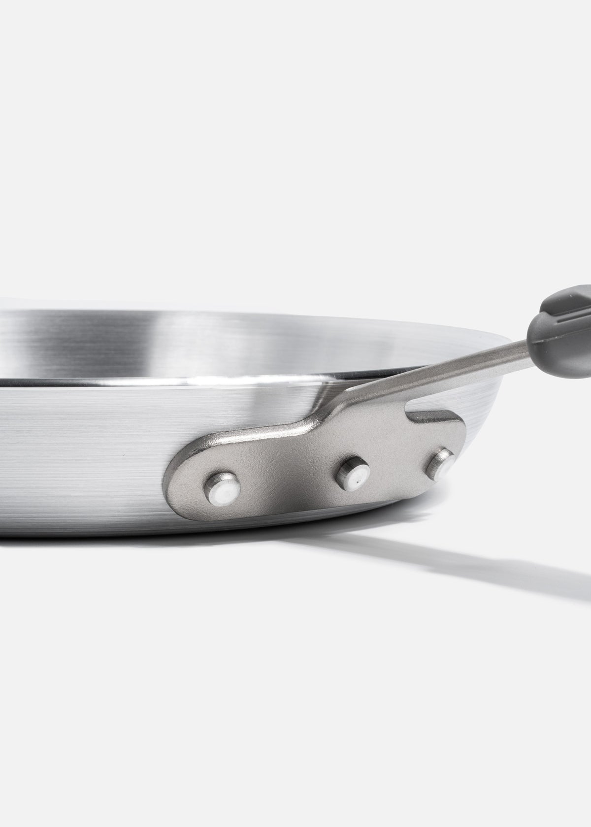 Sartén profesional de aluminio pulido plata Luxe. Premium Ø 10" (25 cm) y 12" (30 cm) — imagen de producto, vista 10