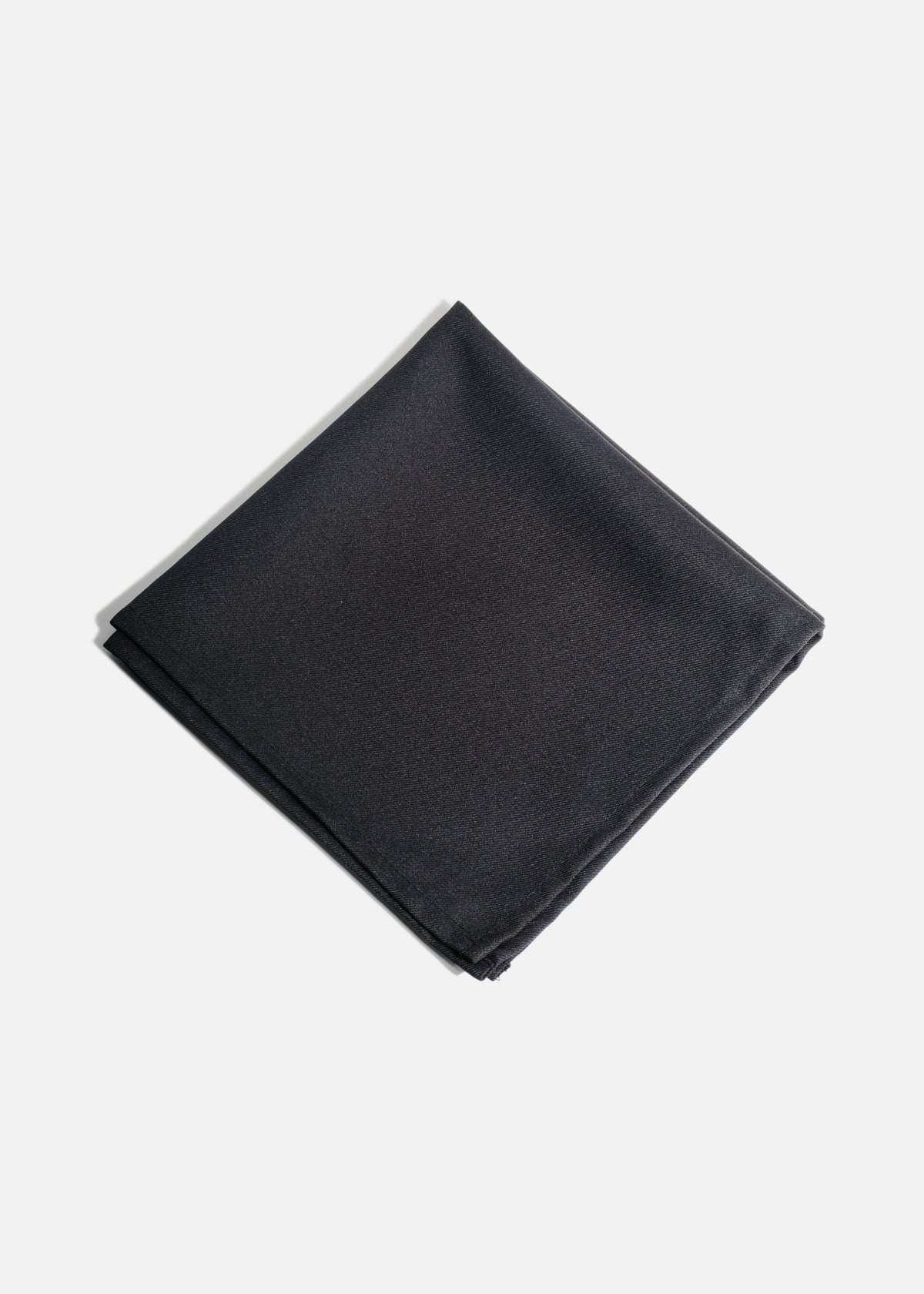 Servilleta de tela (100% poliéster) con bastilla negro Venecia 45x45 cm — imagen de producto