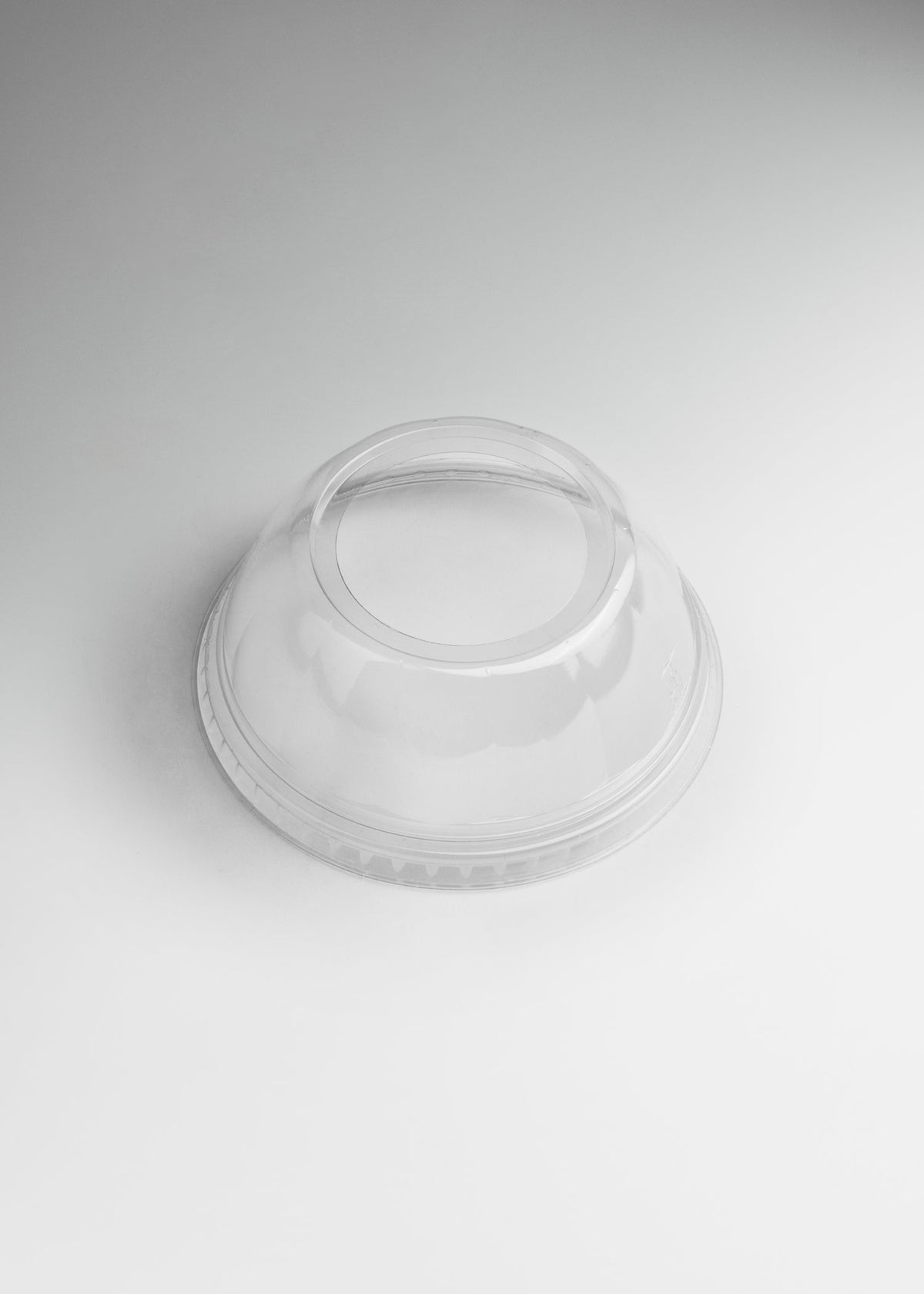 Tapas de plástico PET transparentes Easy Drink para vasos de 9, 12, 16, 20 oz — imagen de producto, vista 7