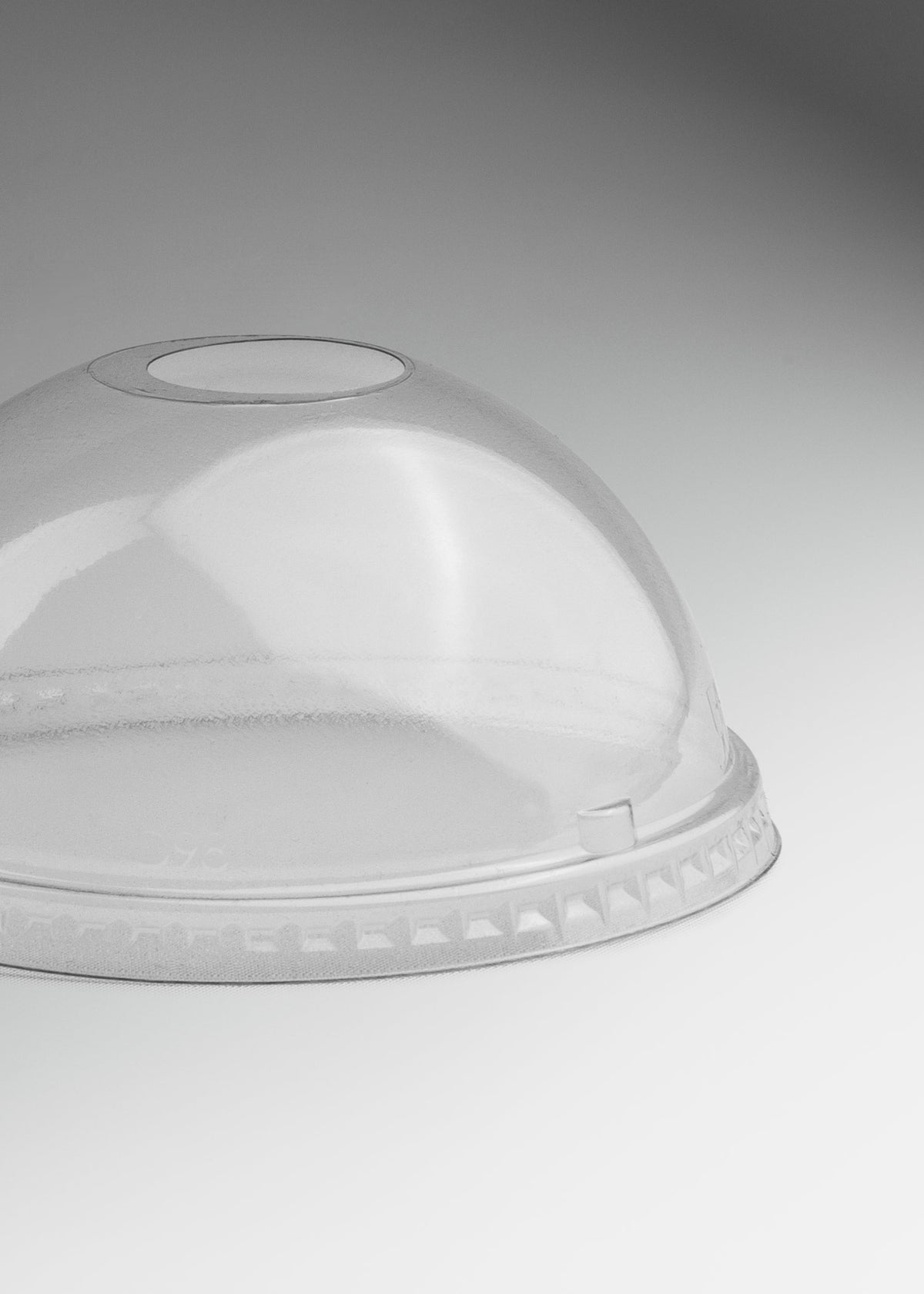 Tapas de plástico PET transparentes Easy Drink para vasos de 9, 12, 16, 20 oz — imagen de producto, vista 11