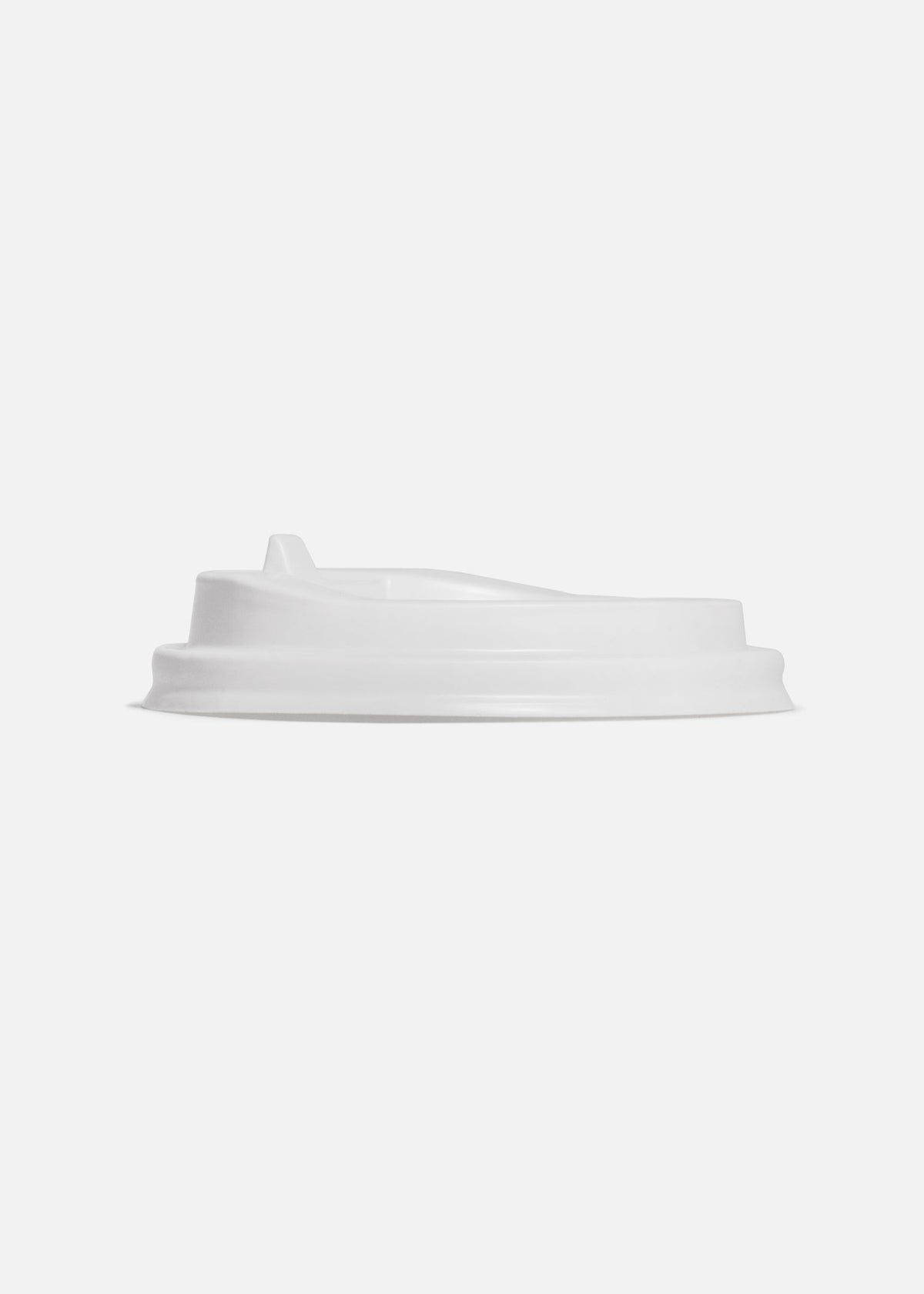 Tapas de plástico negro y blanco para vaso de papel 10,12,16,20 oz — imagen de producto