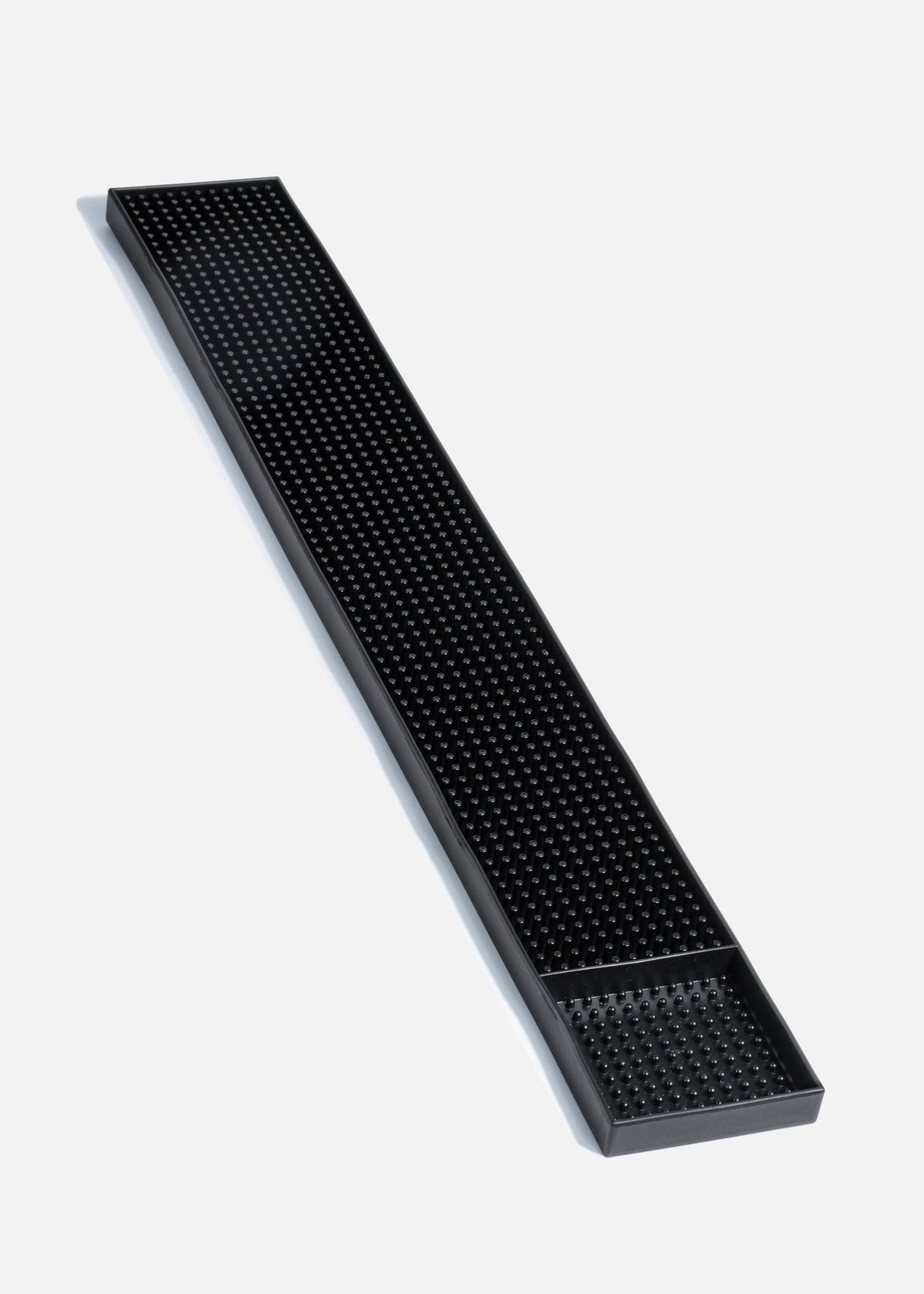 Tapete escurridor para bar de plástico negro 59.5 x 8 cm. Premium — imagen de producto, vista 2