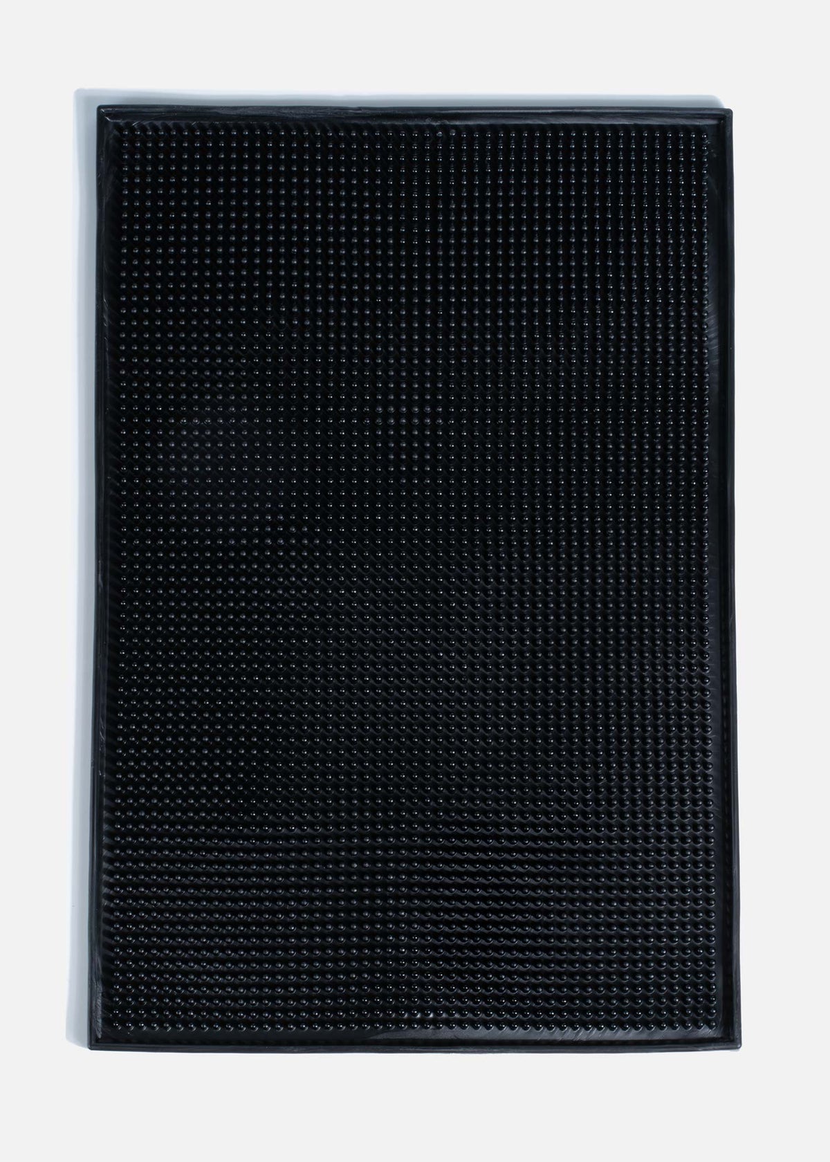 Tapete escurridor para bar de plástico negro 45x31 cm. Premium — imagen de producto, vista 1