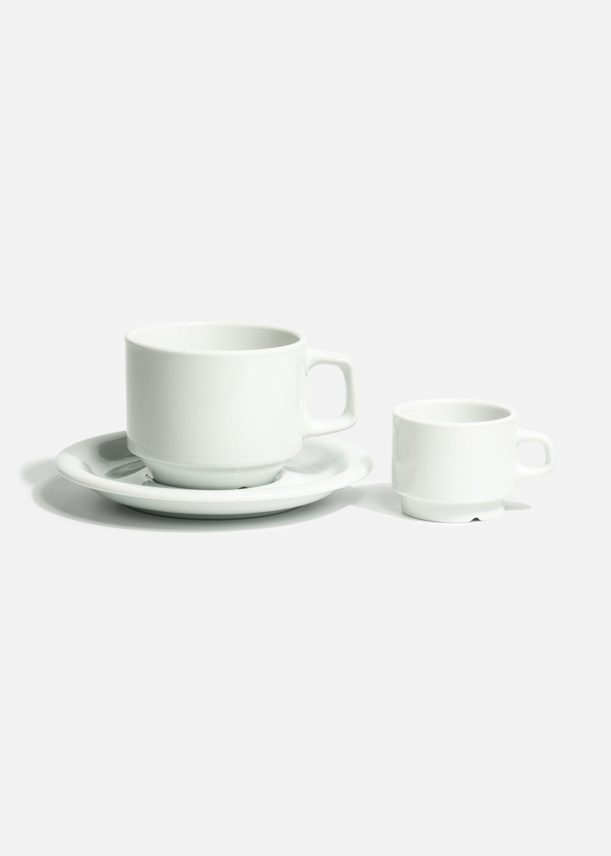 Plato taza de porcelana blanco Frig 250 ml — imagen de producto
