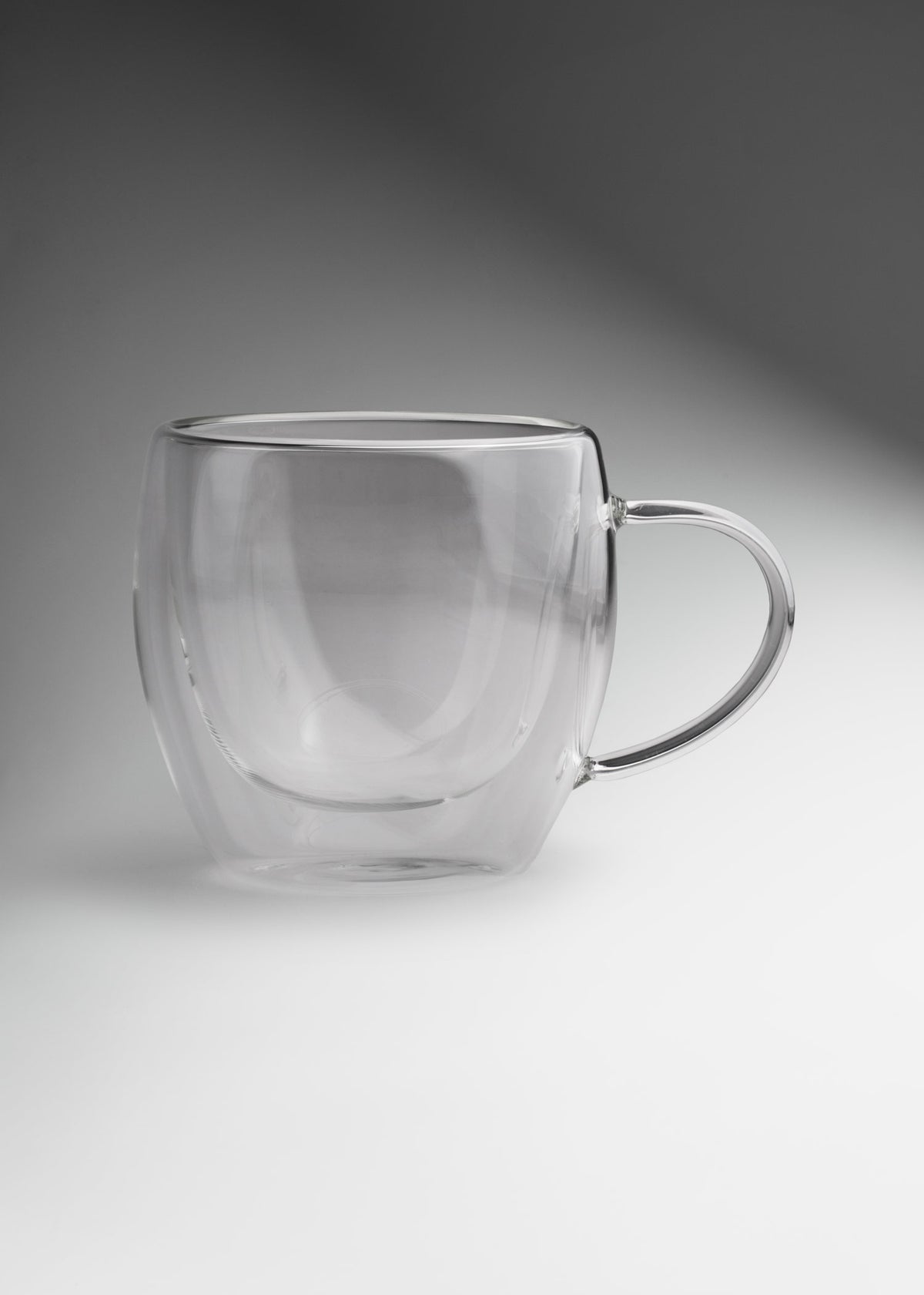 Taza para café de vidrio borosilicato doble pared transparente Erin 270 ml — imagen de producto