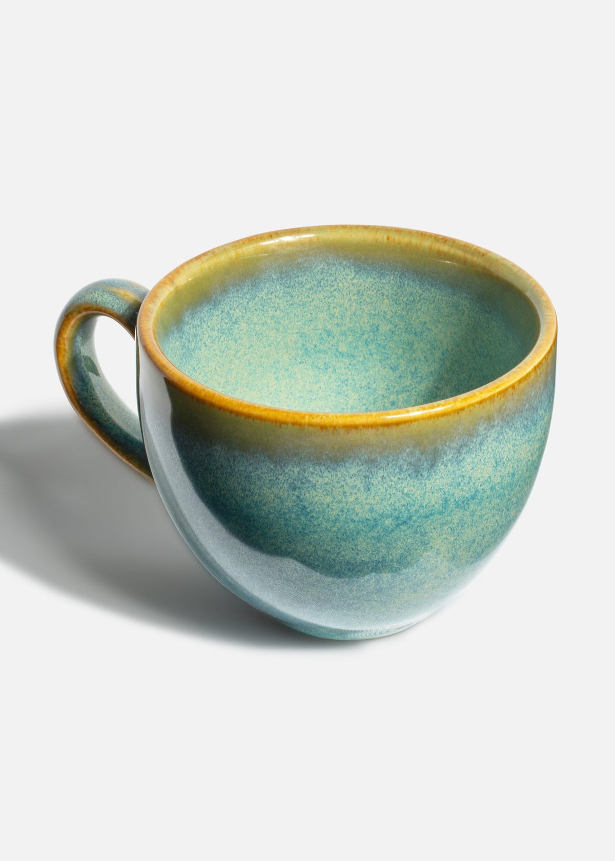 encuentra taza de cafe maha
