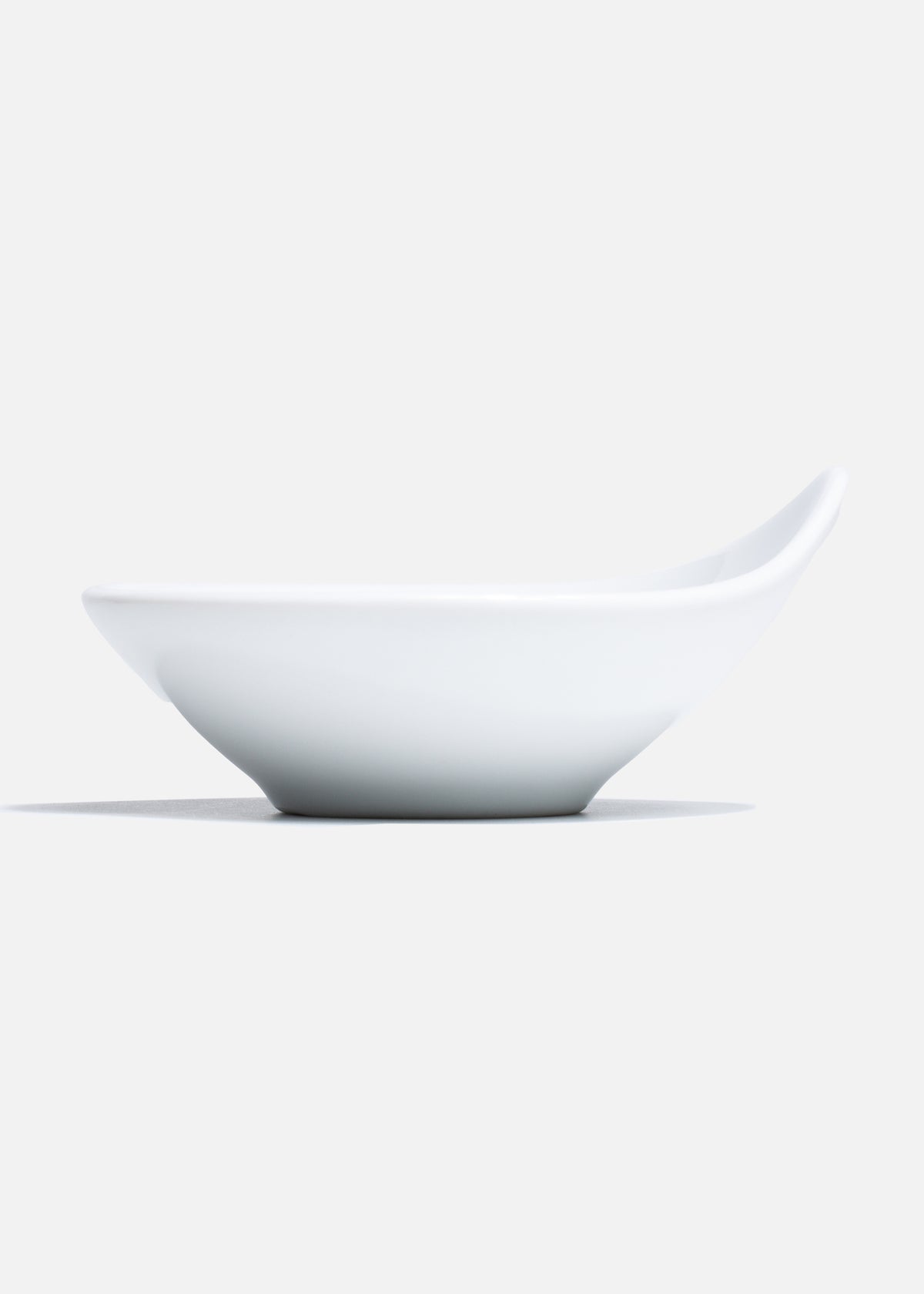 Tazón cónico porcelana blanco Koi 50 ml — imagen de producto, vista 1