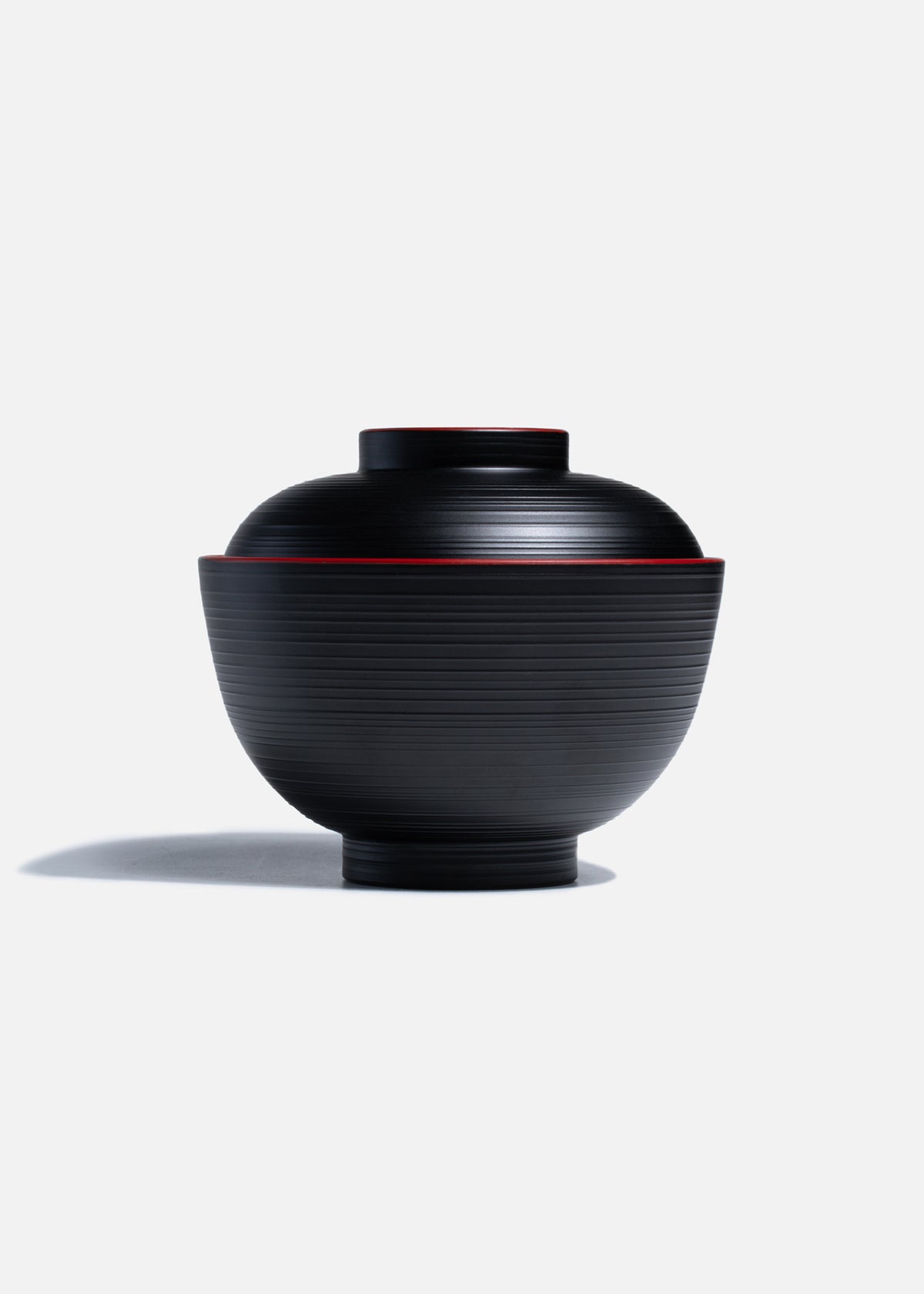 Tazón para sopa con tapa de melamina negro Sensuji 236 ml — imagen de producto, vista 1