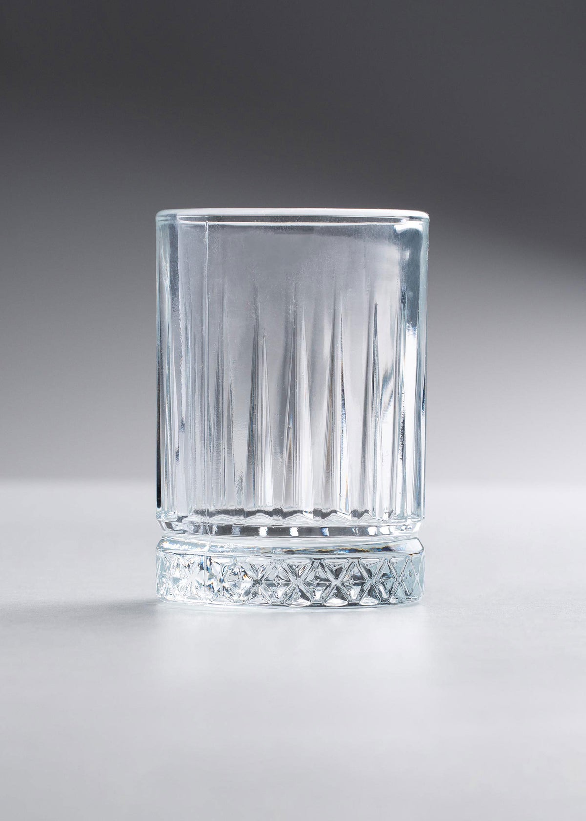 Tequilero de vidrio Elysia 60 ml — imagen de producto, vista 1