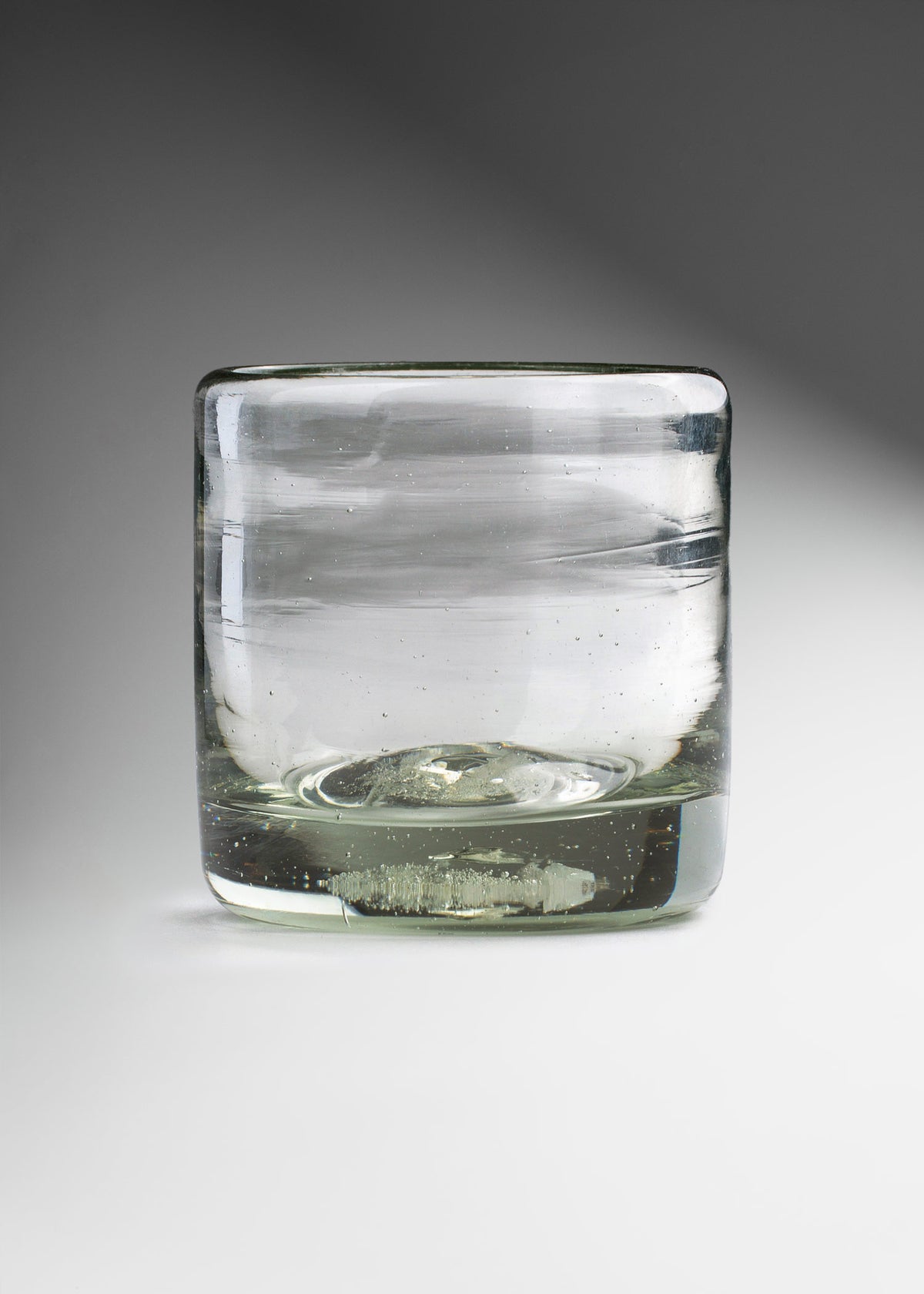 Tequilero vidrio soplado transparente Nael 60 ml — imagen de producto, vista 1